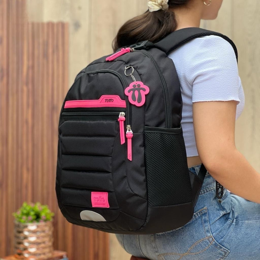 Mochila Escolar Totto Reforzada y Versátil